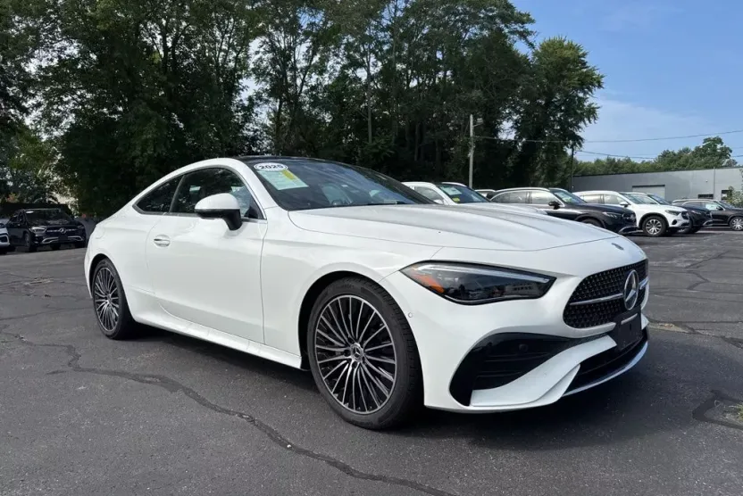 2025 Mercedes Benz CLE 300 4MATIC Coupe photo 1