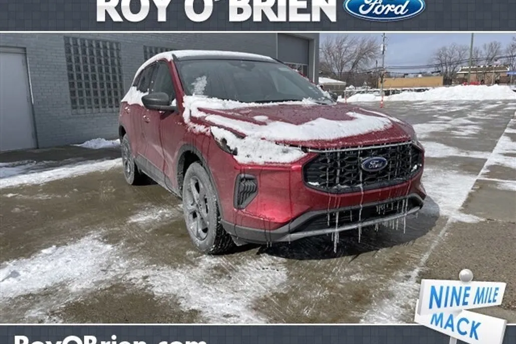 2025 Ford Escape ST-Line photo 1
