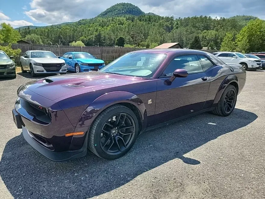 2022 Dodge Challenger R/T Scat Pack Widebody photo 1