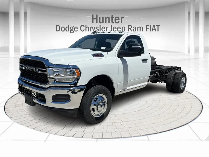 2024 Ram 3500 Tradesman photo 1