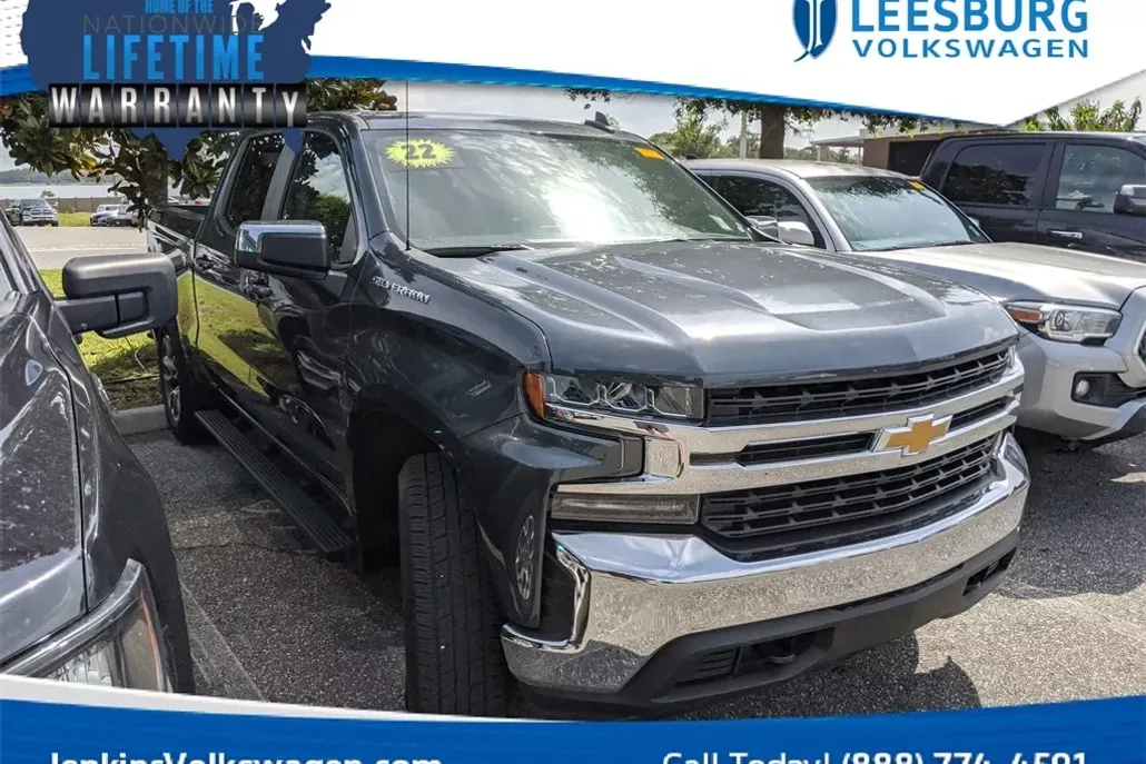 2022 Chevrolet Silverado 1500 LT photo 1