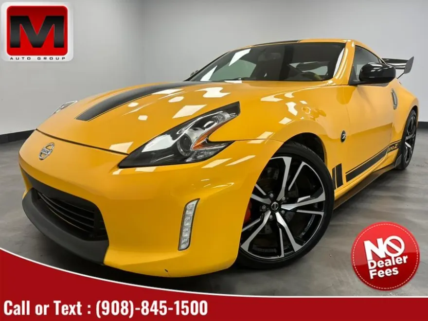 2019 Nissan 370Z Sport Touring photo 1