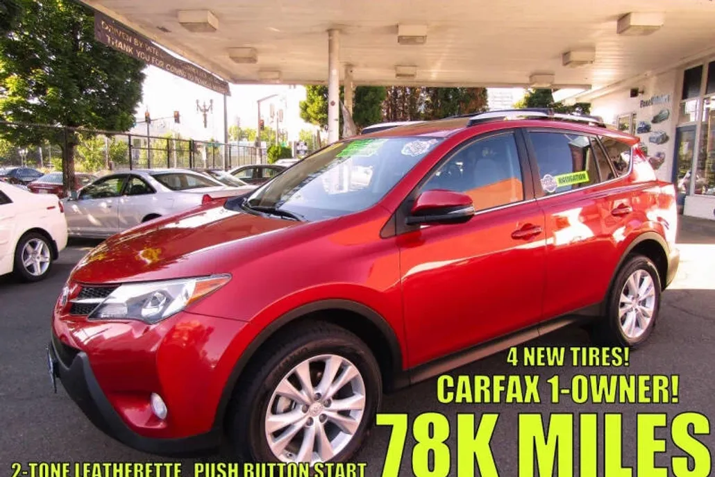 2015 Toyota RAV4 Limited photo 1