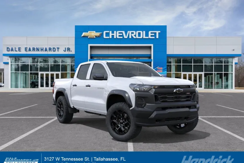 2026 Chevrolet Colorado Trail Boss photo 1