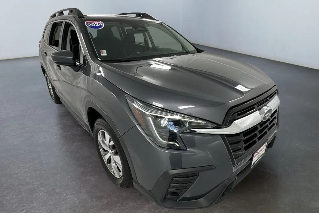 2024 Subaru Ascent Premium photo 1