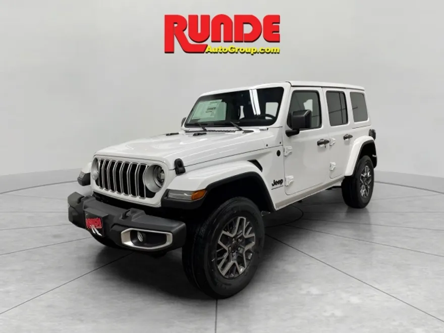 2025 Jeep Wrangler Unlimited Sahara photo 1