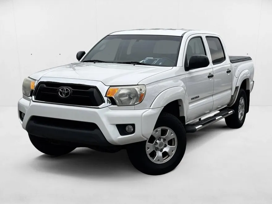 2012 Toyota Tacoma PreRunner V6 Double Cab photo 1
