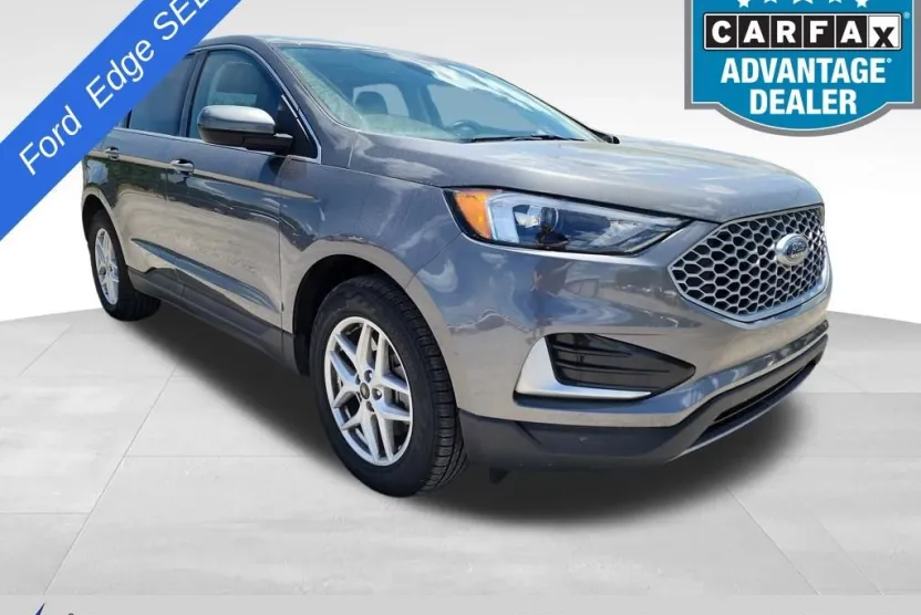 2023 Ford Edge SEL photo 1