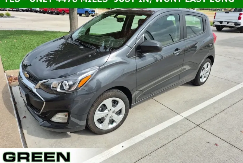 2021 Chevrolet Spark LS photo 1