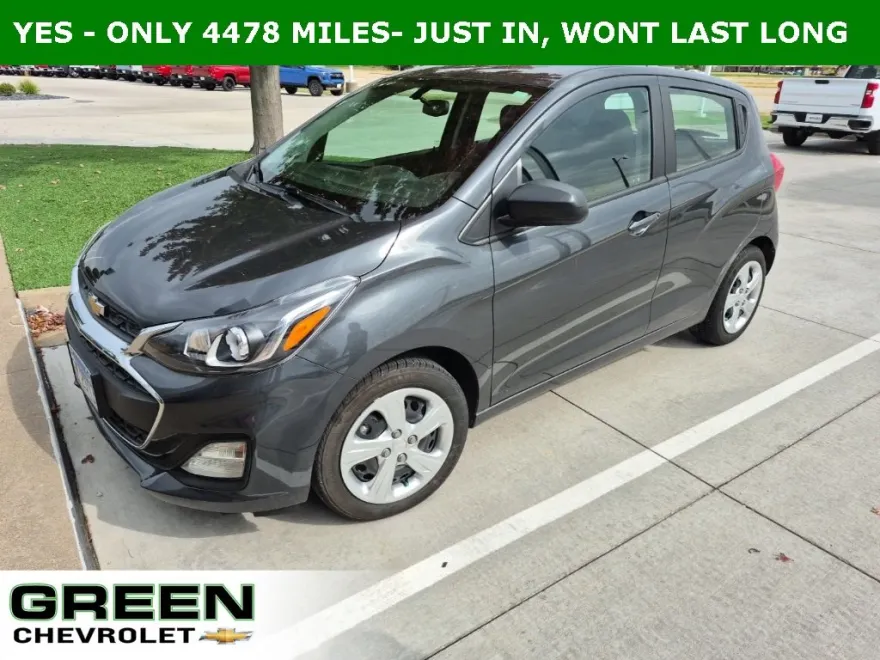2021 Chevrolet Spark LS photo 1