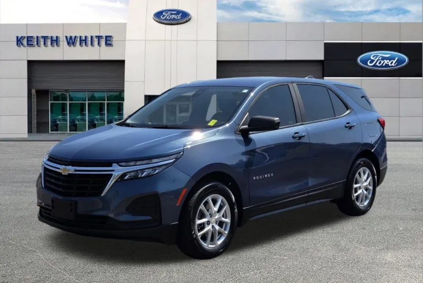 2024 Chevrolet Equinox LS photo 1