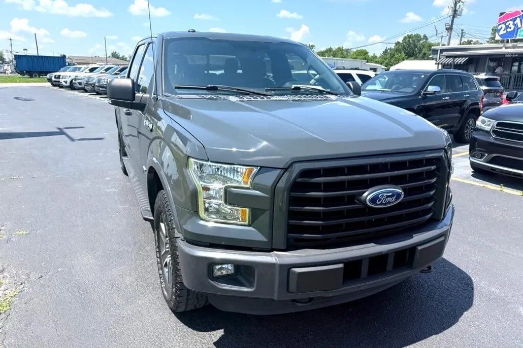 2016 Ford F-150 XLT photo 1