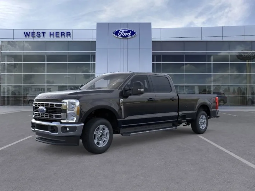 2026 Ford F-350 XLT photo 1