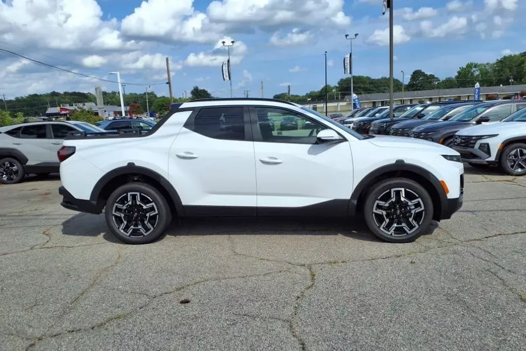 2025 Hyundai Santa Cruz Limited photo 1