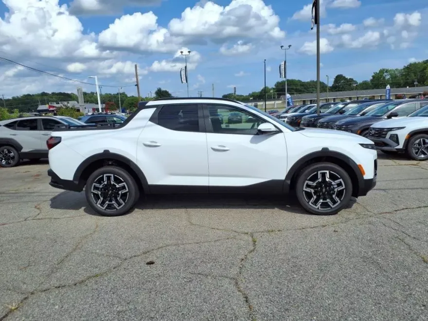 2025 Hyundai Santa Cruz Limited photo 1