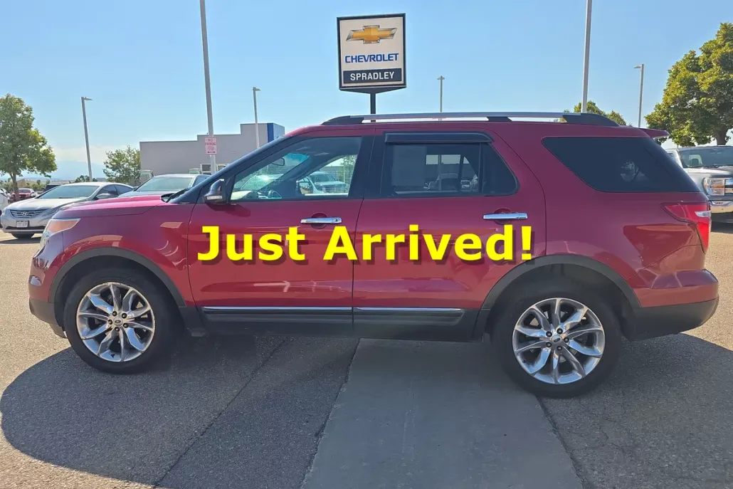 2013 Ford Explorer XLT photo 1