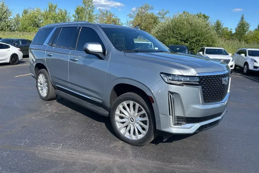 2024 Cadillac Escalade Premium Luxury photo 1