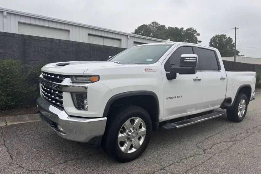 2020 Chevrolet Silverado 2500HD LTZ photo 1