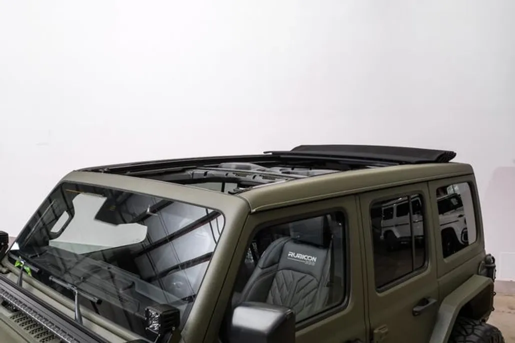 2024 Jeep Wrangler Unlimited Rubicon 392 photo 1