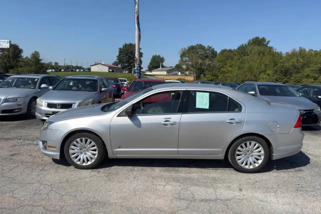 2012 Ford Fusion Hybrid photo 1