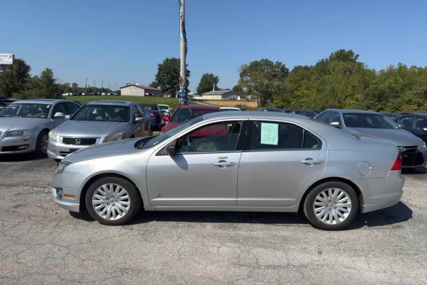2012 Ford Fusion Hybrid photo 1