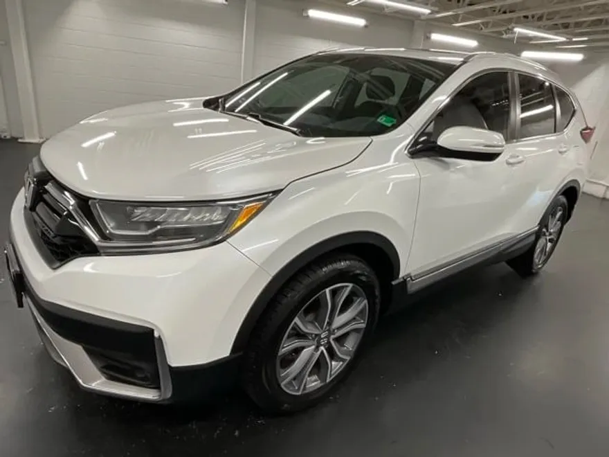 2022 Honda CR-V Touring photo 1