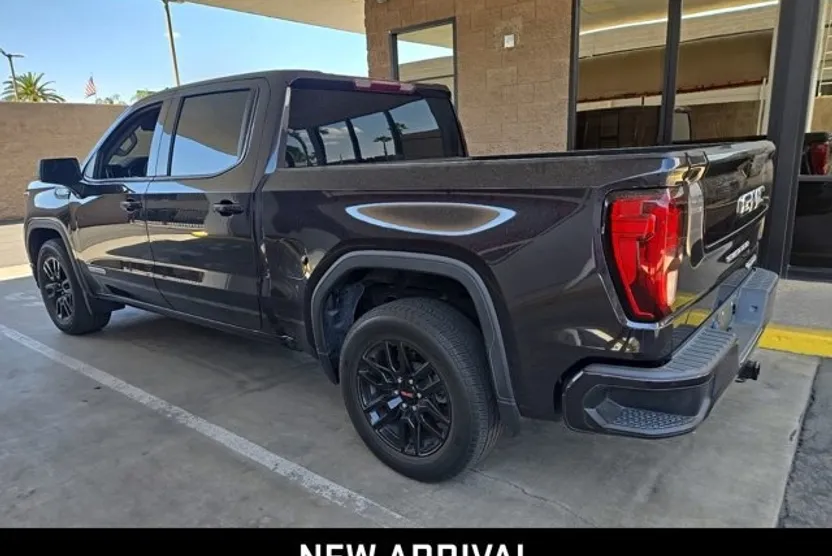 2022 Gmc Sierra 1500 Elevation photo 1