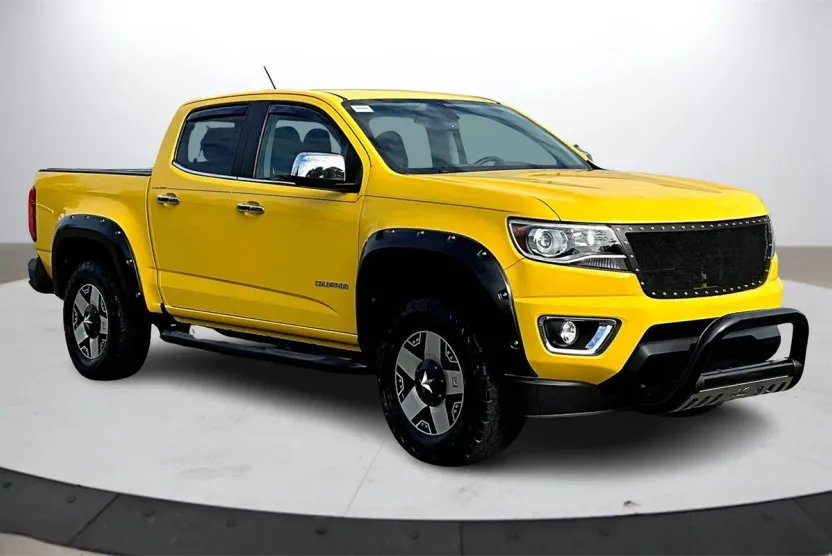 2015 Chevrolet Colorado LT photo 1