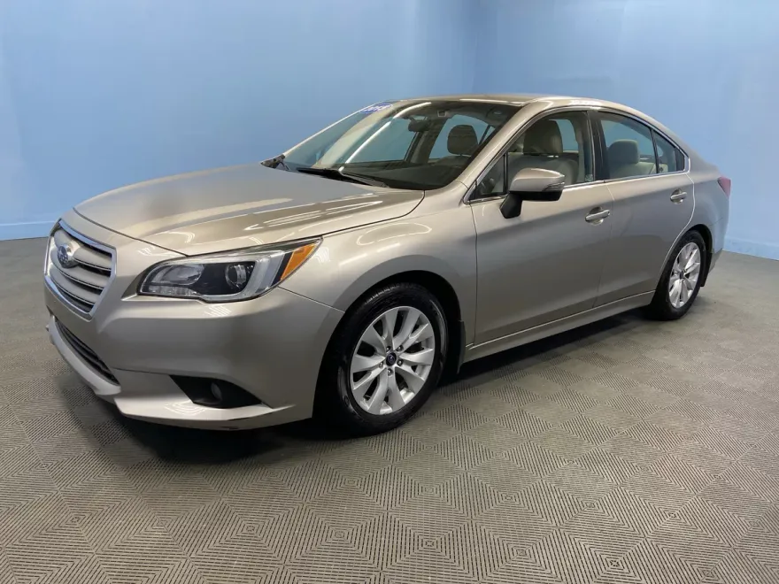 2015 Subaru Legacy 2.5i Premium photo 1