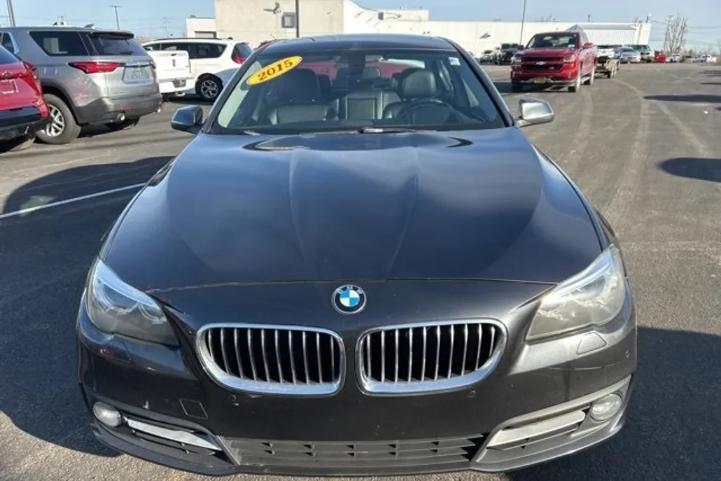 2015 Bmw 528i photo 1