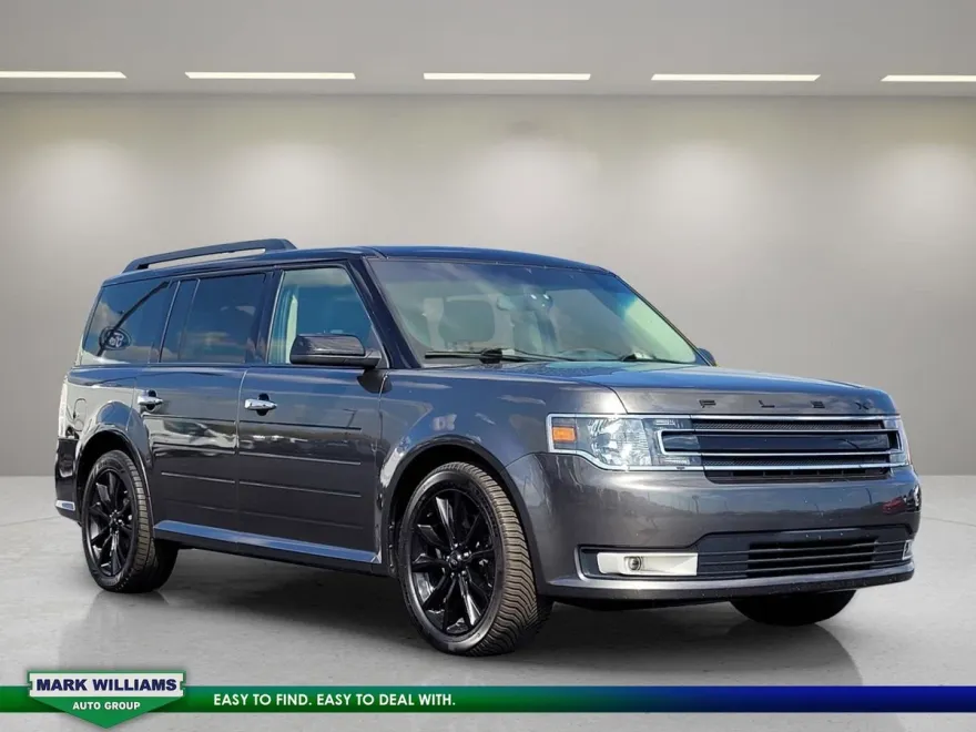 2019 Ford Flex SEL photo 1