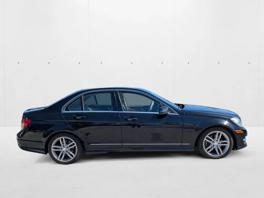 2013 Mercedes Benz C 250 Sport Sedan photo 1