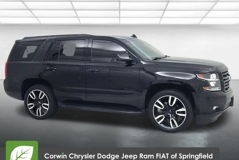 2019 Chevrolet Tahoe LT photo 1