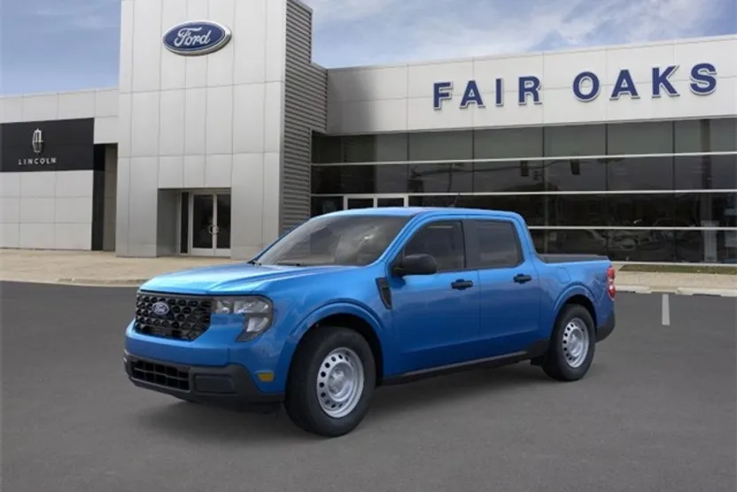 2025 Ford Maverick XL photo 1
