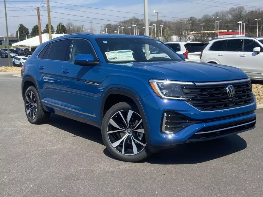 2025 Volkswagen Atlas Cross Sport SEL Premium R-Line photo 1