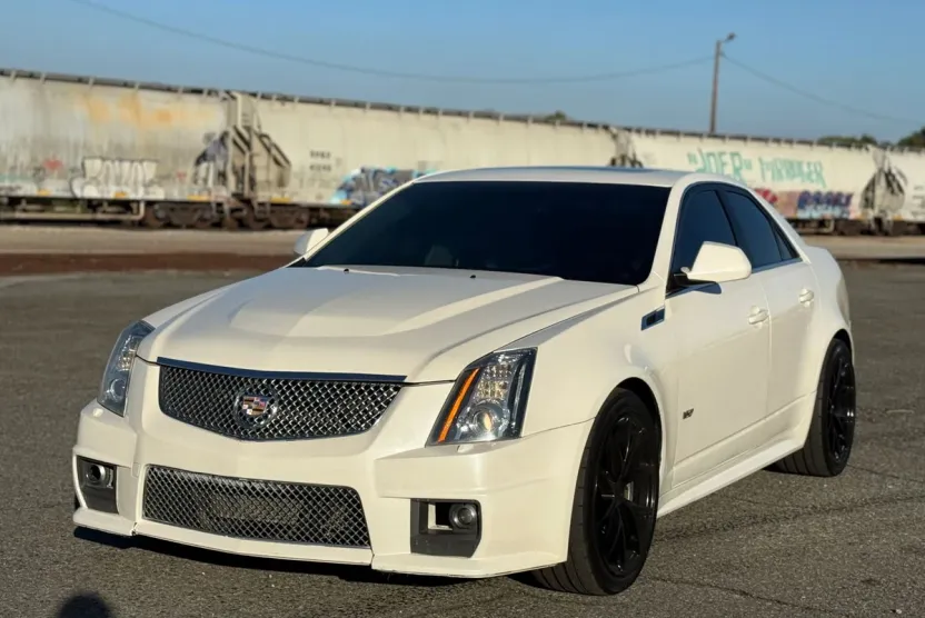 2011 Cadillac CTS Sedan photo 1