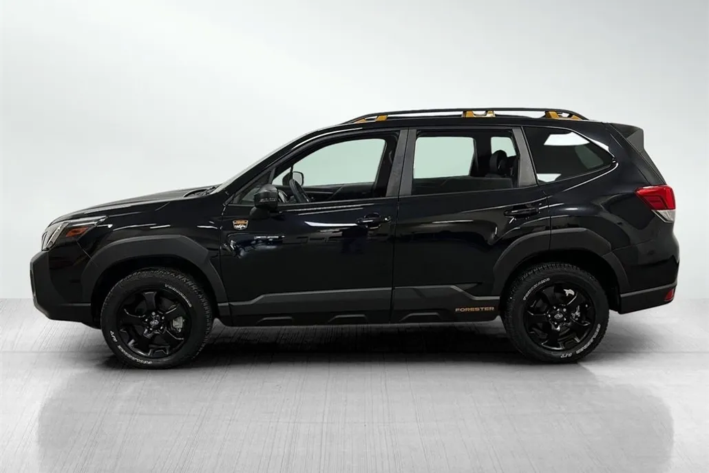2022 Subaru Forester Wilderness photo 1