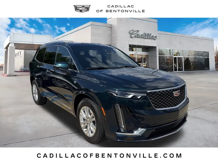 2024 Cadillac XT6 Luxury photo 1