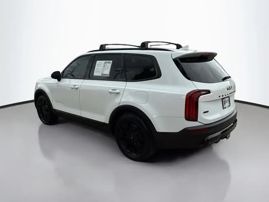 2022 Kia Telluride SX photo 1