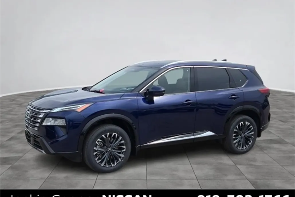 2025 Nissan Rogue Platinum photo 1