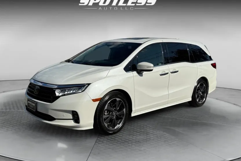 2021 Honda Odyssey Elite photo 1