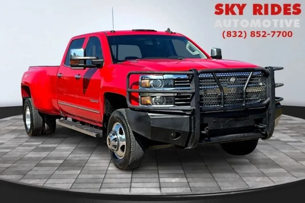 2016 Chevrolet Silverado 3500HD LTZ photo 1