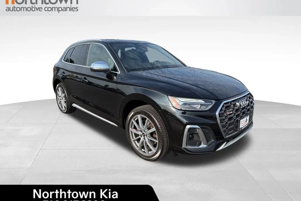 2022 Audi SQ5 Premium photo 1