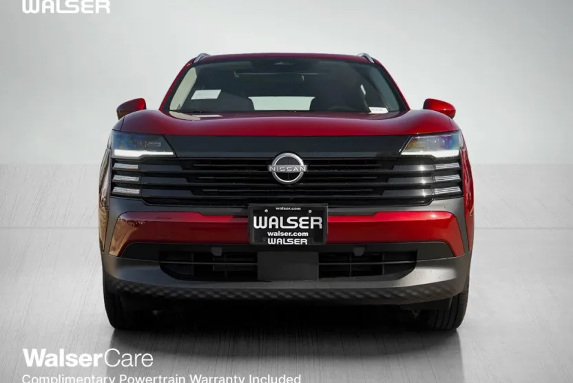 2025 Nissan Kicks SV photo 1