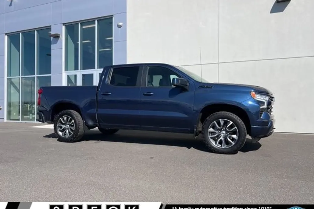 2023 Chevrolet Silverado 1500 RST photo 1
