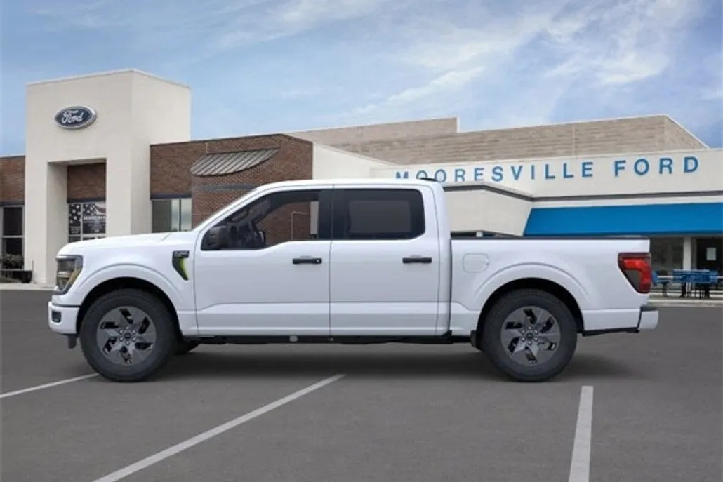 2025 Ford F-150 STX photo 1