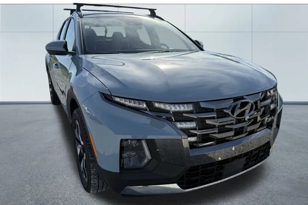 2024 Hyundai Santa Cruz Limited photo 1
