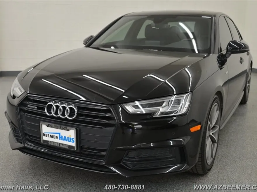2018 Audi A4 2.0T photo 1