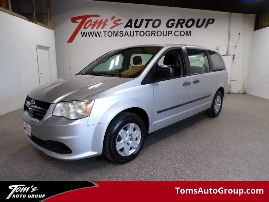 2012 Dodge Grand Caravan SE photo 1
