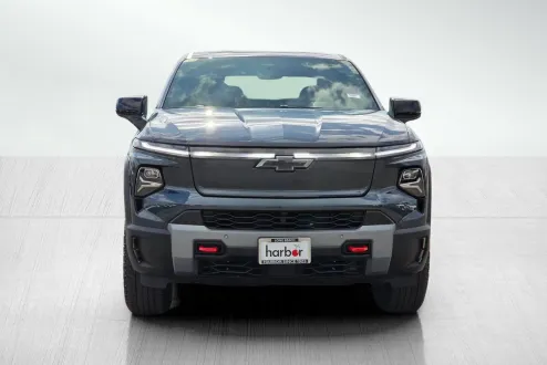 2026 Chevrolet Silverado EV Trail Boss photo 2